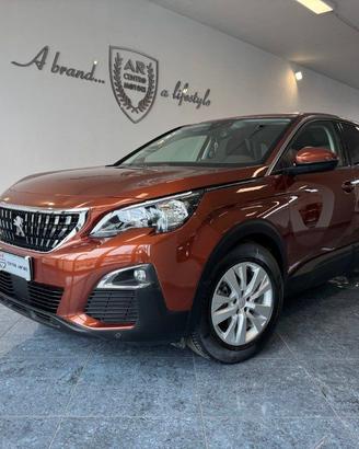 Peugeot 3008 BlueHDi 130cv Navi Cockpit Carplay So