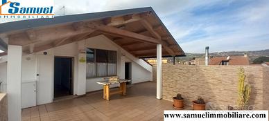Fiumefreddo, appartamento panoramico (CT)