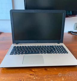 pc portatile Asus ic 3 256gb