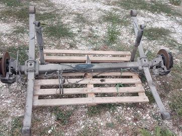 Ford Transit 2006> Ponte Posteriore