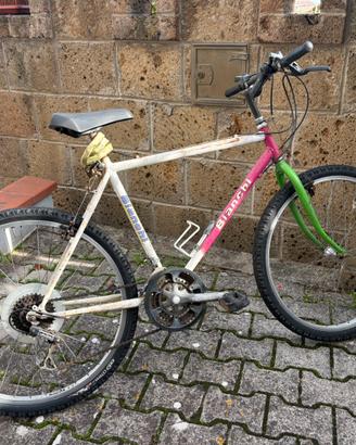 Bici MTB Bianchi vintage(da restaurare)Gomme nuove