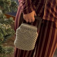 Borsa fatta a mano in macramé