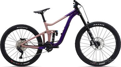 GIANT REIGN SX / SUPER PROMO
