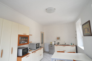 Casa indipendente su 2 livelli a 25 km da Torino