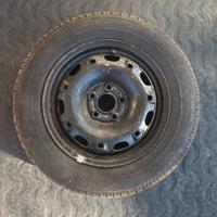 Ruota con cerchio Michelin Energy 165/70 R14