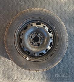 Ruota con cerchio Michelin Energy 165/70 R14