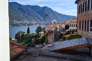 Casa indipendente con vista lago e balcone