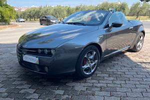 Alfa Romeo Spider 2.4 JTDM 200CV