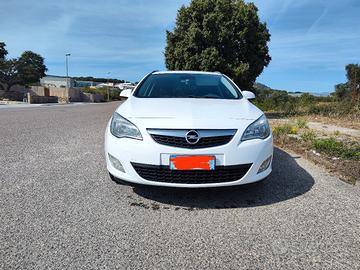 OPEL ASTRA J SPORT TOURER 