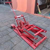 Carrello sollevatore per moto