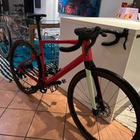 Biciclette - GRAVEL - BMC URS