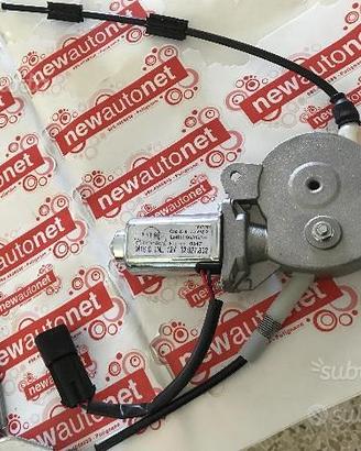 Alzavetro elettrico AIXAM