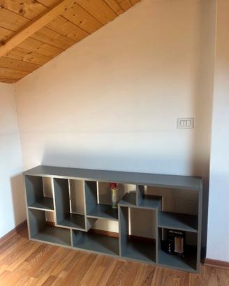 mobile/libreria grigia