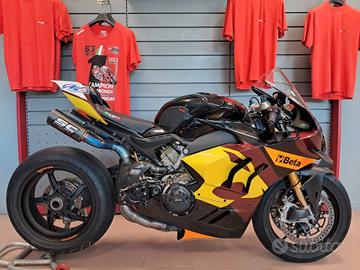 Ducati Panigale V4 S