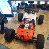associated truggy 3.1 brushless