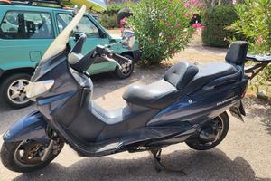 Burgman 400 a Palau sino al 1 settembre