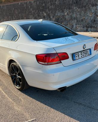 BMW E92 320d perfetta •• Nessun lavoro da fare