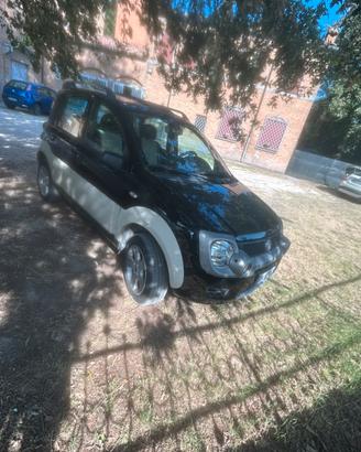 Panda cross 4x4 1.3 multijet 75cavalli
