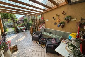 VILLA A SCHIERA A PAULLO