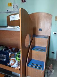 Letto a castello con contenitore