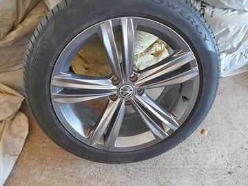 Cerchi vw tiguan 19” + gomme pirelli 19