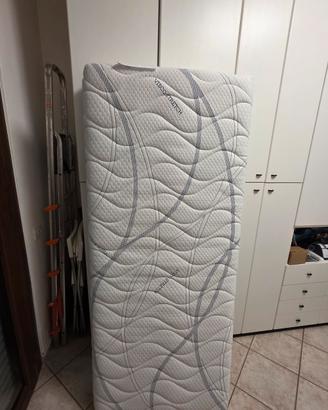 coppia di materassi in memory foam 