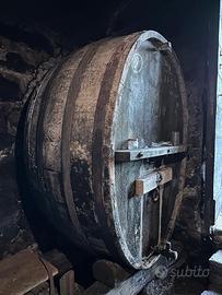 Botte di vino in legno