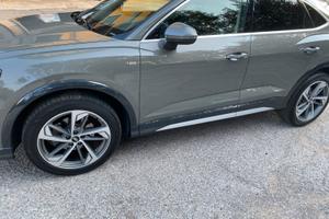 Audi q3 sportback 35 tfsi mild- hybrid S line