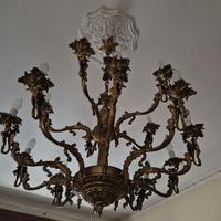 Lampadario dorato 13 luci