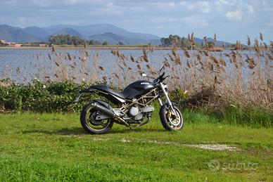 Ducati Monster 620 ie 2002