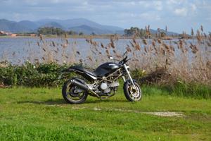 Ducati Monster 620 ie 2002