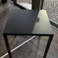 Tavolo metallo  70x70