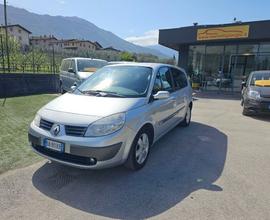 RENAULT Grand Scenic 1.9 dCi/130CV Confort