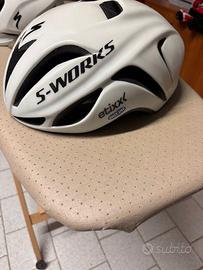 Casco Specialized