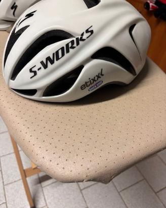 Casco Specialized