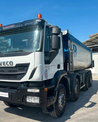 Iveco Trakker 500 4 assi euro 5