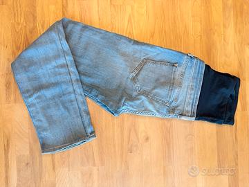 Jeans maternità chiaro