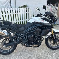 Triunph tiger 800 abs