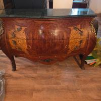 mobile como' bombato stile Luigi XIV