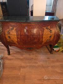 mobile como' bombato stile Luigi XIV