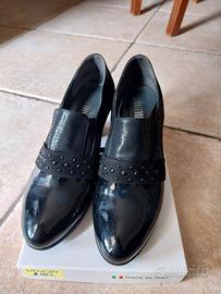 Scarpe da donna con tacco