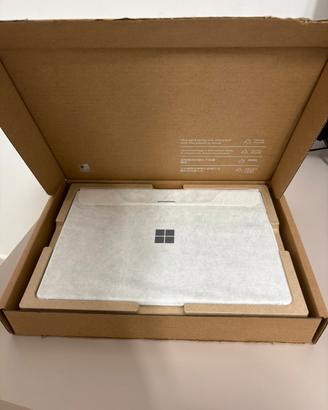 Tablet Microsoft Surface Pro 11 Copilot NUOVO