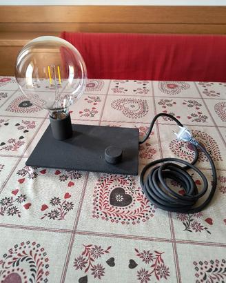 Lampada da terra regolabile 