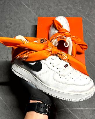 🔥 NIKE AIR FORCE 1 – CUSTOM BANDANA ORANGE EU42.5