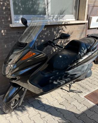 Yamaha Majesty 250