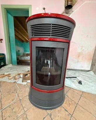 Stufa a pellet edillkamin con tubi scarico fumi
