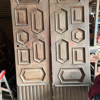 Portone in legno