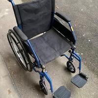 Sedia a rotelle per disabili