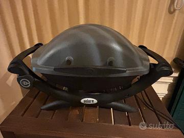 Barbecue weber elettrico e tavolo