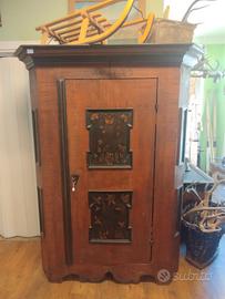 antico armadio tirolese